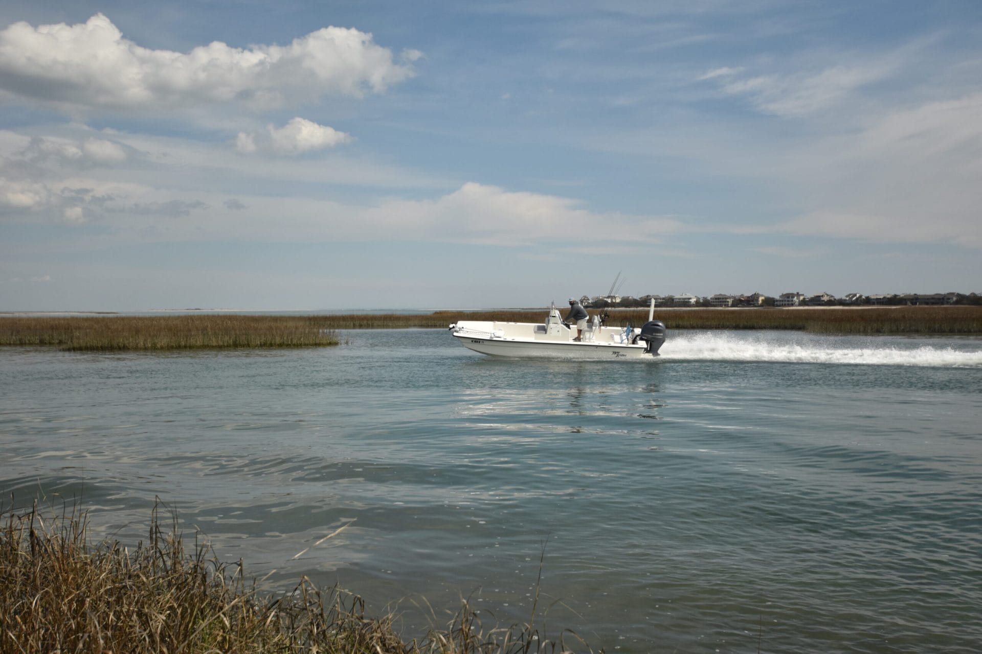 2260 Skiff Running